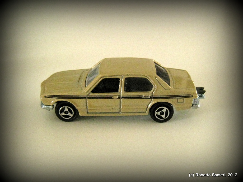 Majorette BMW 733 (n.256)